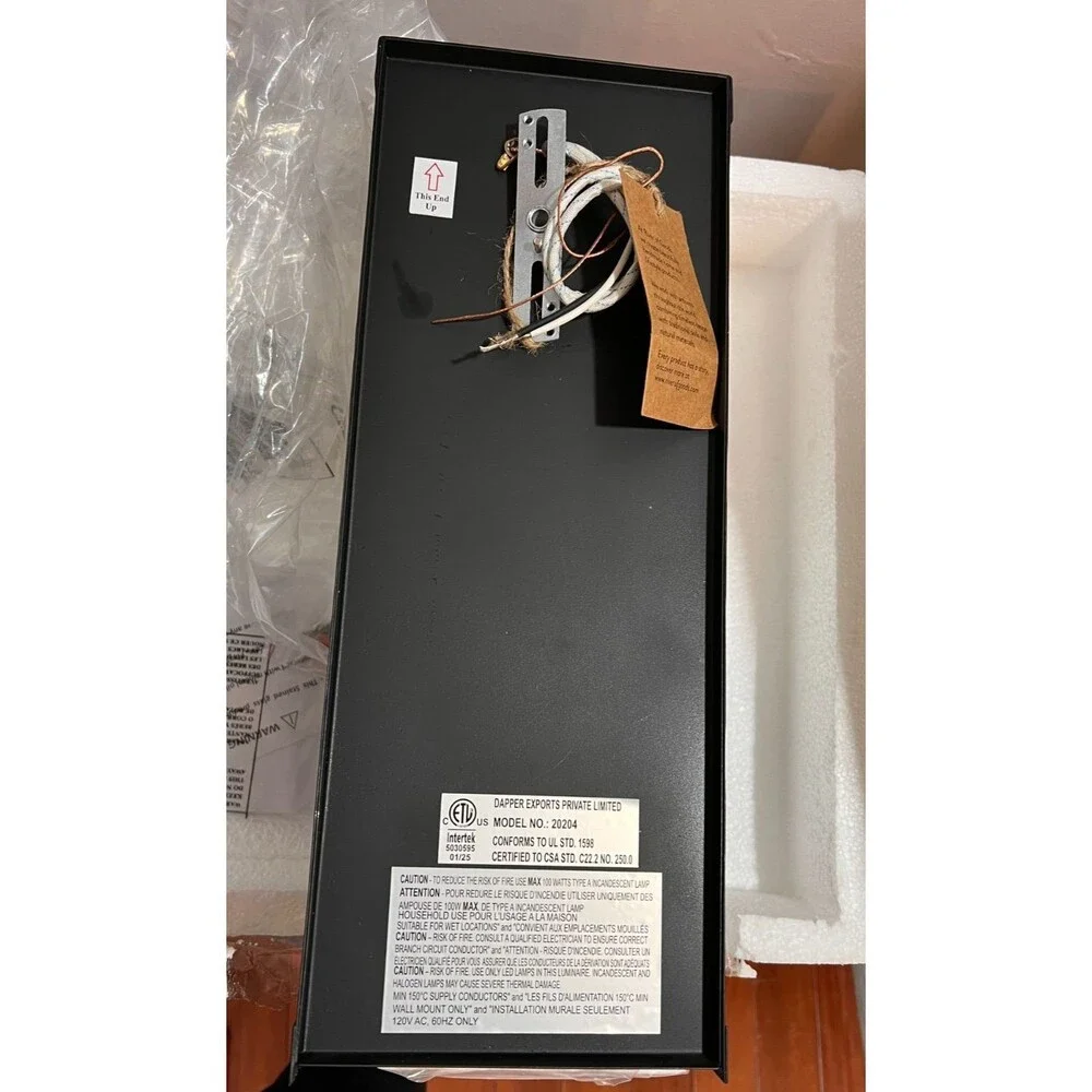 NIB River of Goods STAINED GLASS Outdoor Light Wall Sconce Fixture Iridescent